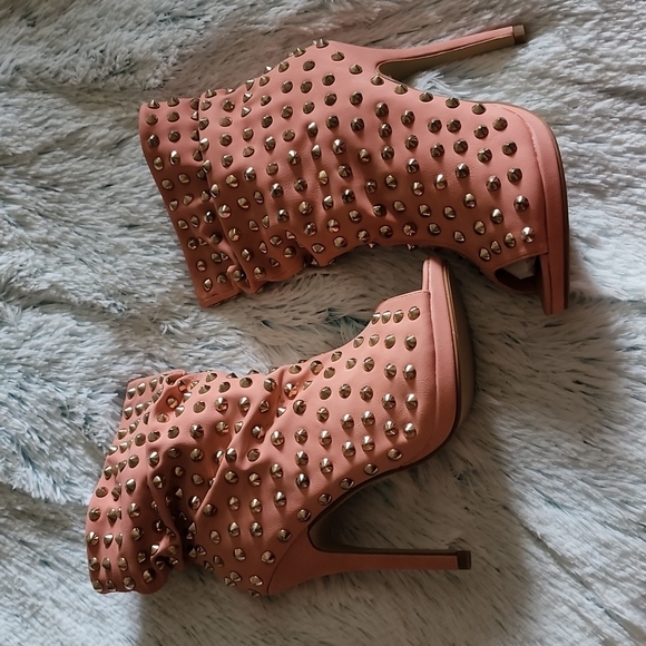 Brand New Come With Dust Bag - Picture 2 of 2